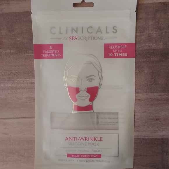 LAST LEFT! 10x Silicone Face Masks Anti-Wrinkles Youthful Glow Neck Cheeks Jowls - Picture 3 of 8